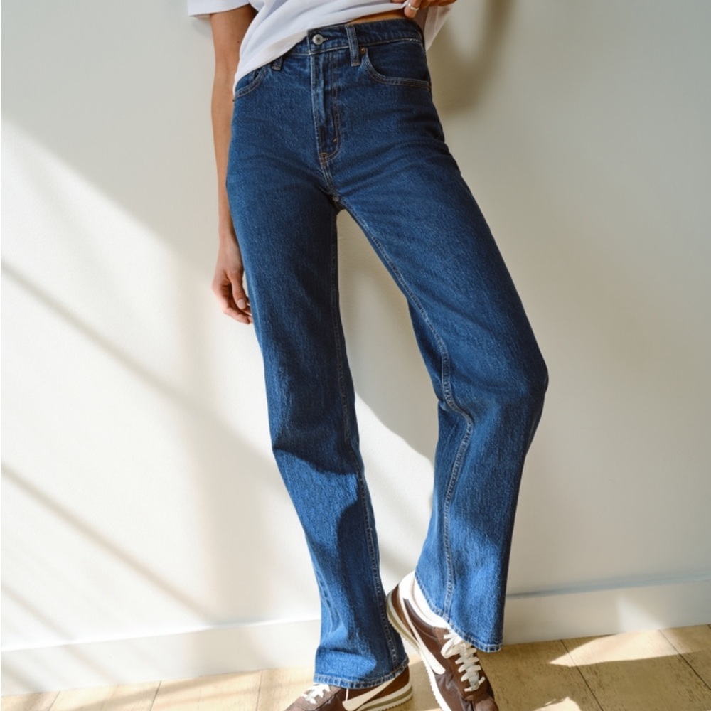 Abercrombie 90s relaxed Jean high rise up